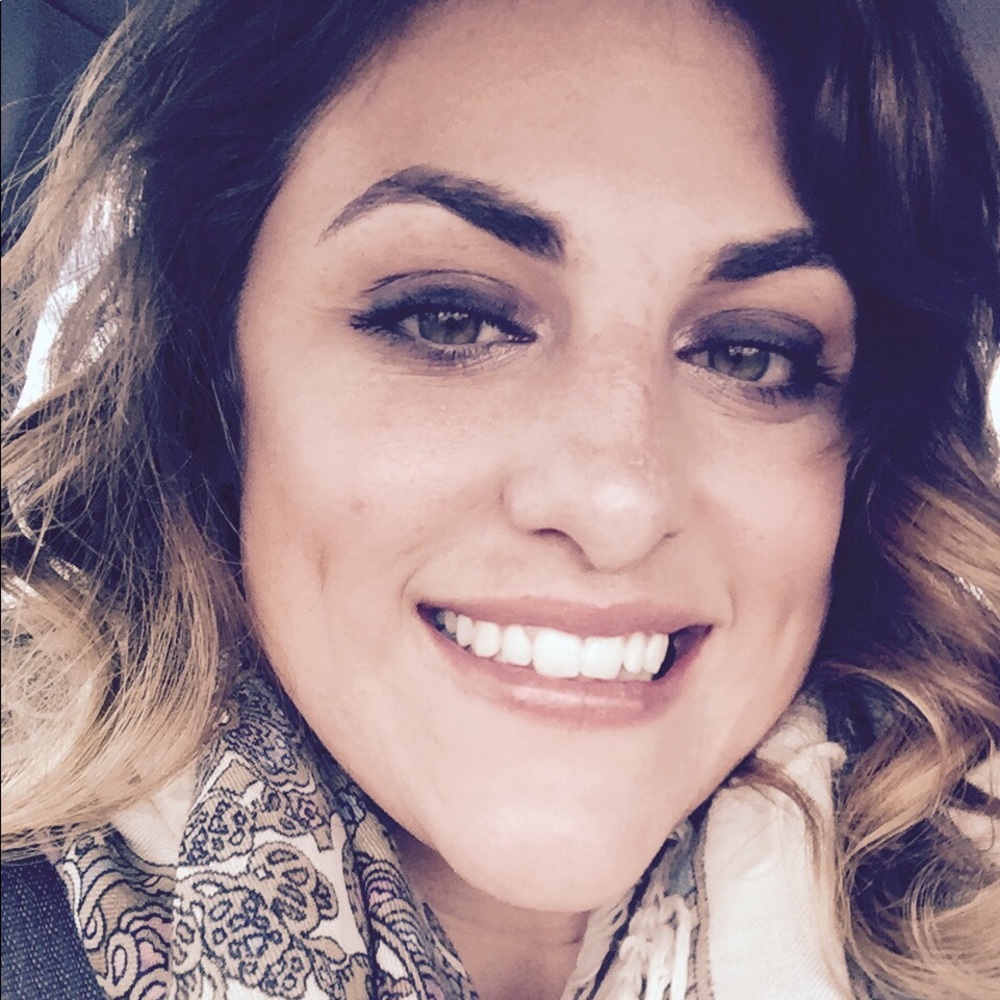 Meet your Posher, Savanna